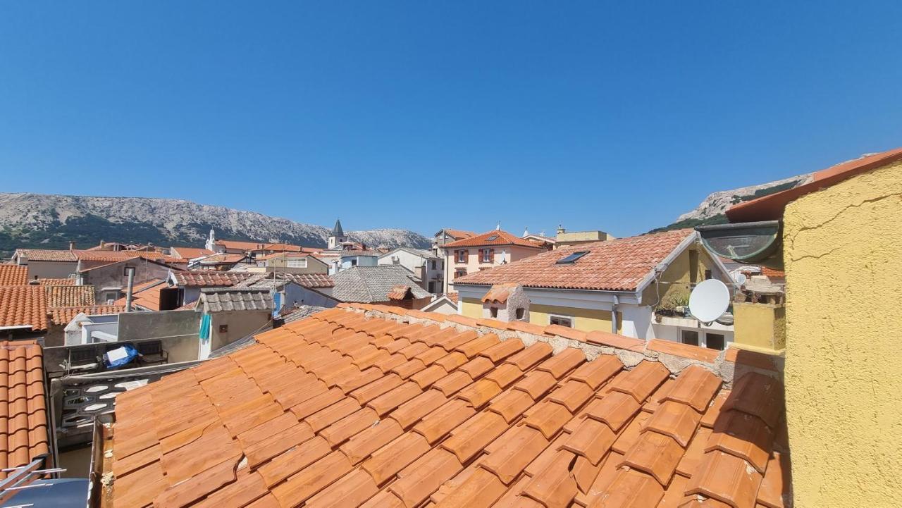 Apartment Igor With Balcony And Sea View Baška Dış mekan fotoğraf