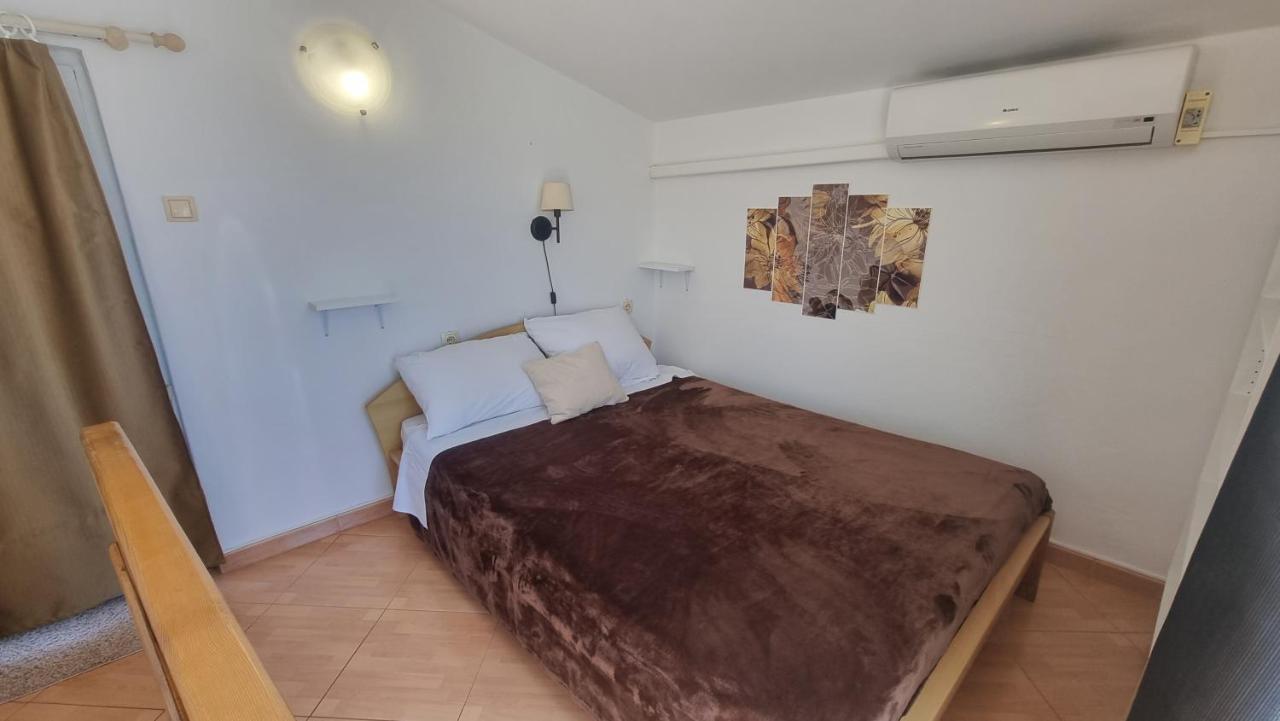 Apartment Igor With Balcony And Sea View Baška Dış mekan fotoğraf